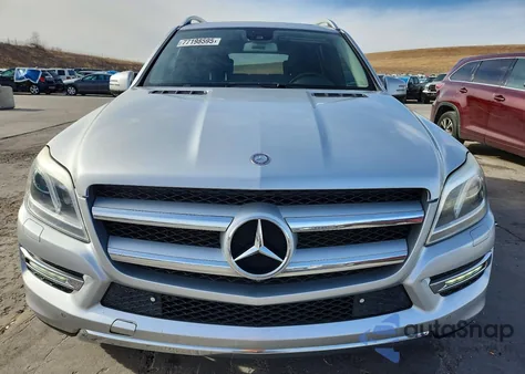 2016 Mercedes-Benz Gl 450 4Matic z USA, uszkodzony, nr VIN 4JGDF6EE7GA668210